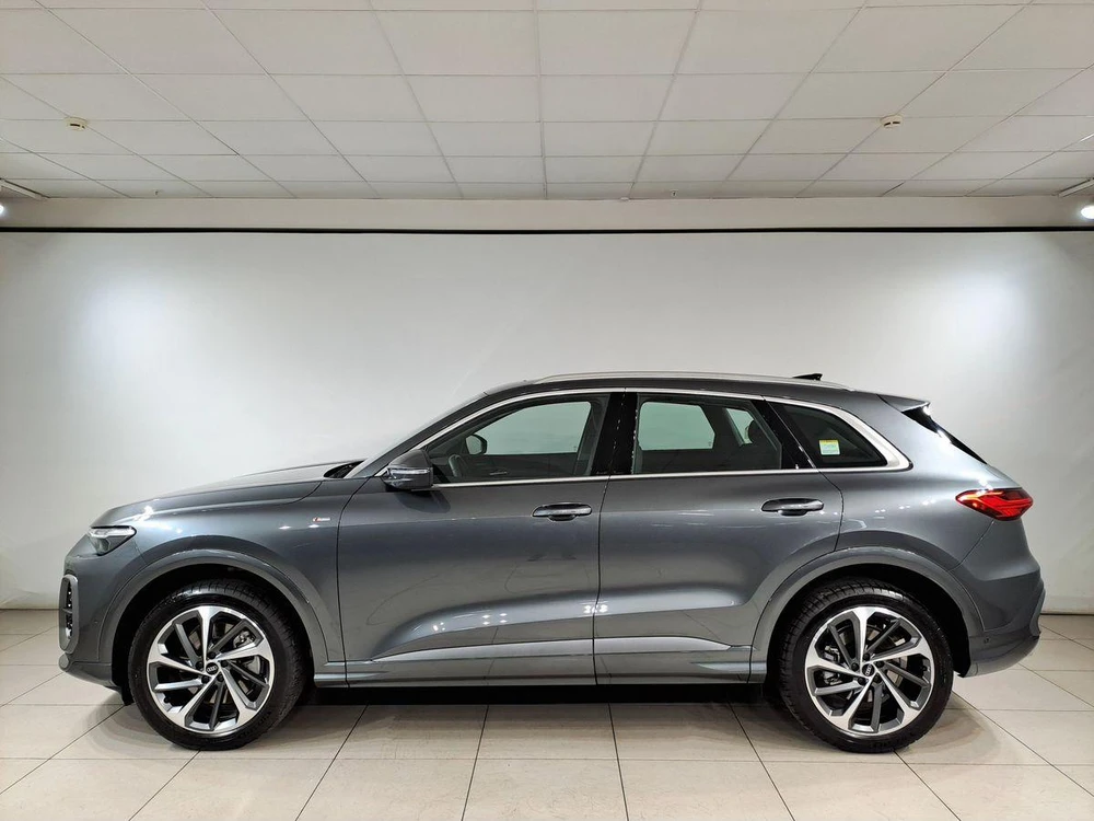 Audi Q5 S-Line 2.0d AMT 4WD (204 л.с.) фото 3