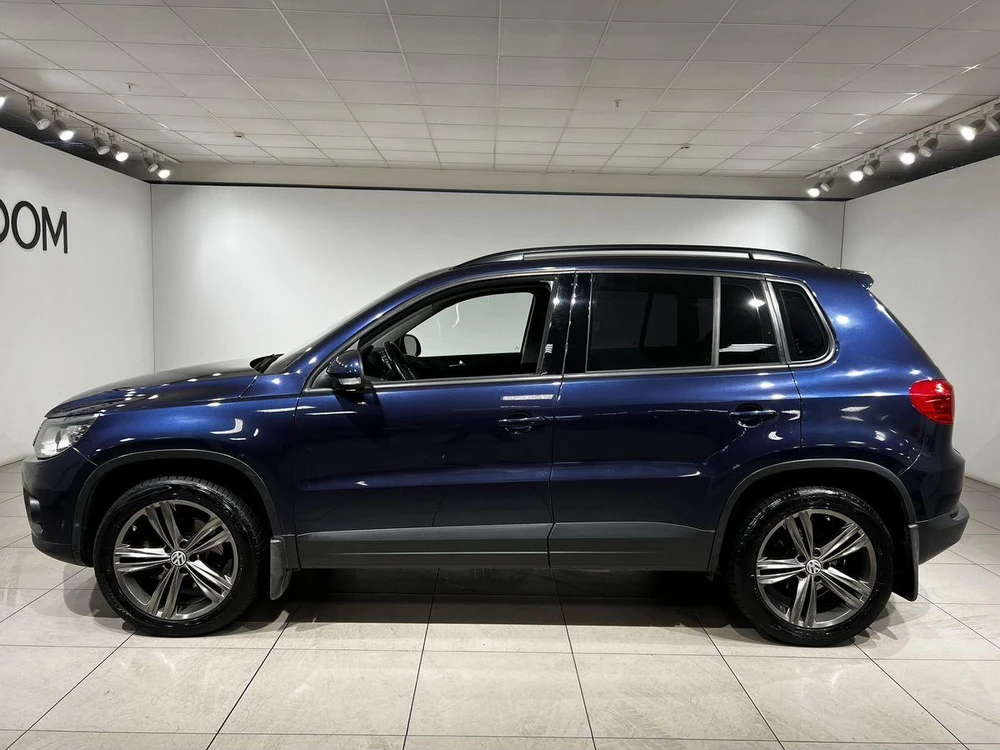 Volkswagen Tiguan Sport&Style 2.0 AT 4WD (170 л.с.) фото 3