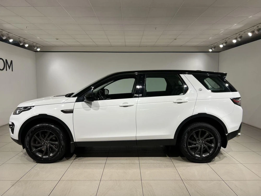 Land Rover Discovery Sport SE 2.0 AT 4WD (240 л.с.) фото 3