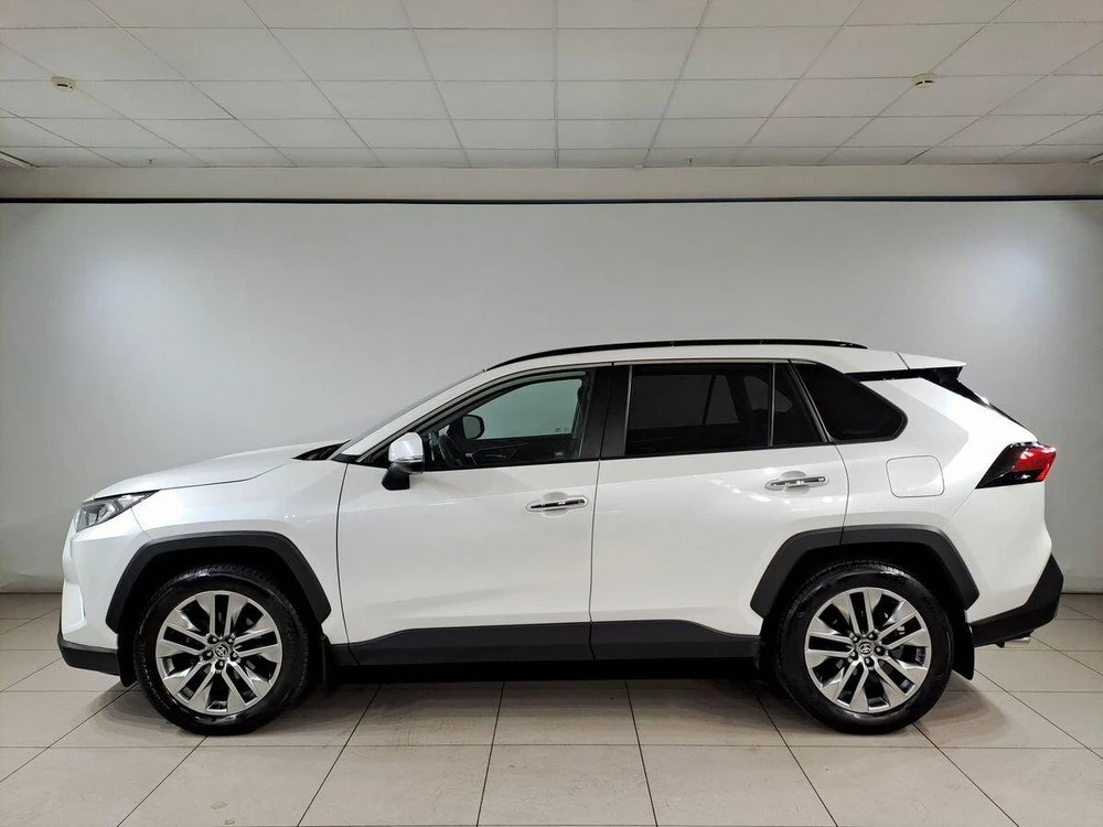Toyota RAV4 Prestige 2.0 CVT 4WD (149 л.с.) фото 3