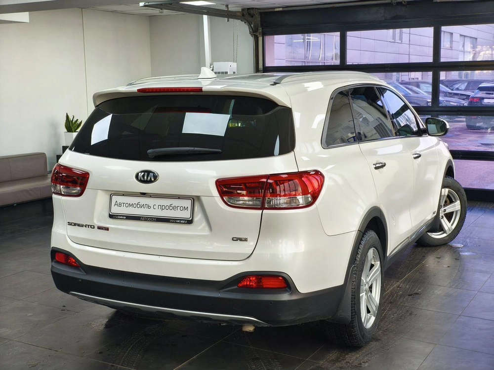 Kia Sorento Prestige 2015 2.2d AT 4WD (5 мест) (200 л.с.) фото 3