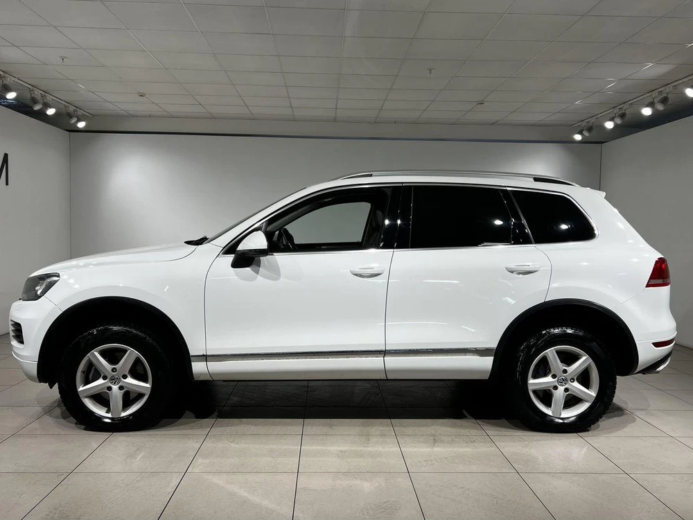Volkswagen Touareg Base 3.6 AT 4WD (249 л.с.) фото 3