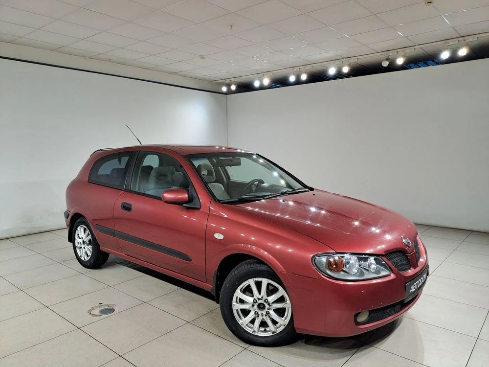 Nissan Almera Base 1.8 AT (114 л.с.) фото 2