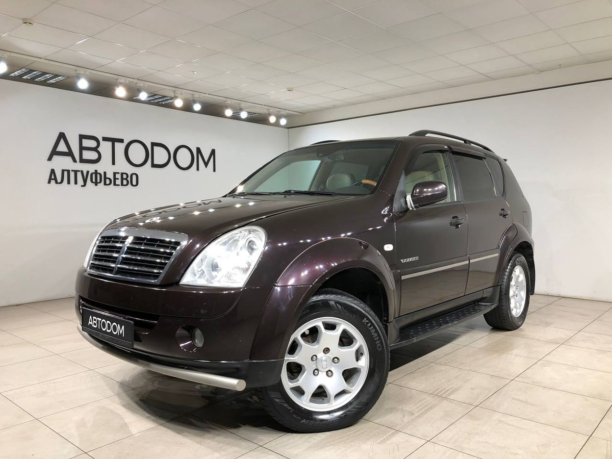 SsangYong Rexton Luxury +cruise-control 2.7d AT 4WD (186 л.с.) фото 1