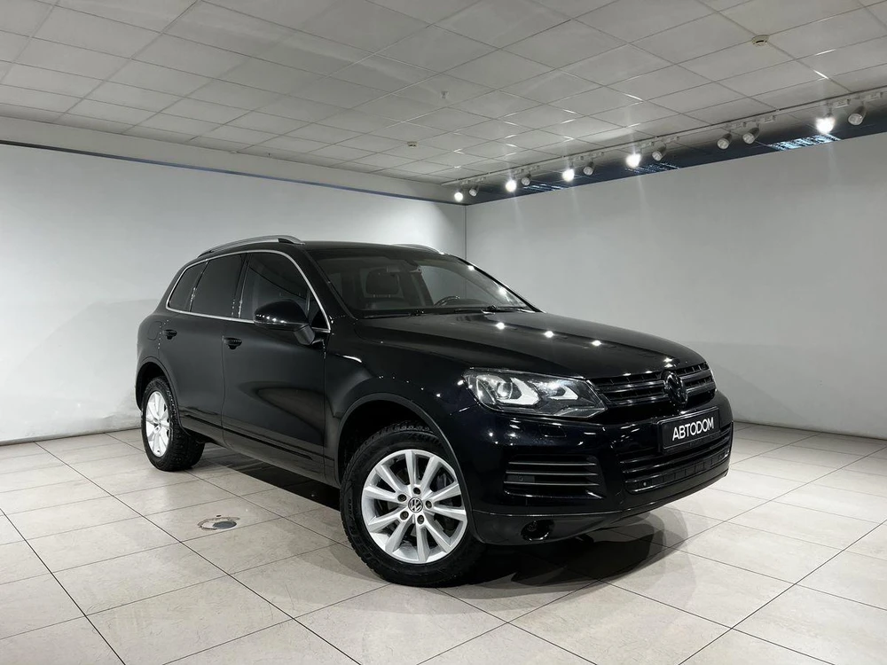 Volkswagen Touareg Base 3.0d AT 4WD (245 л.с.) фото 2