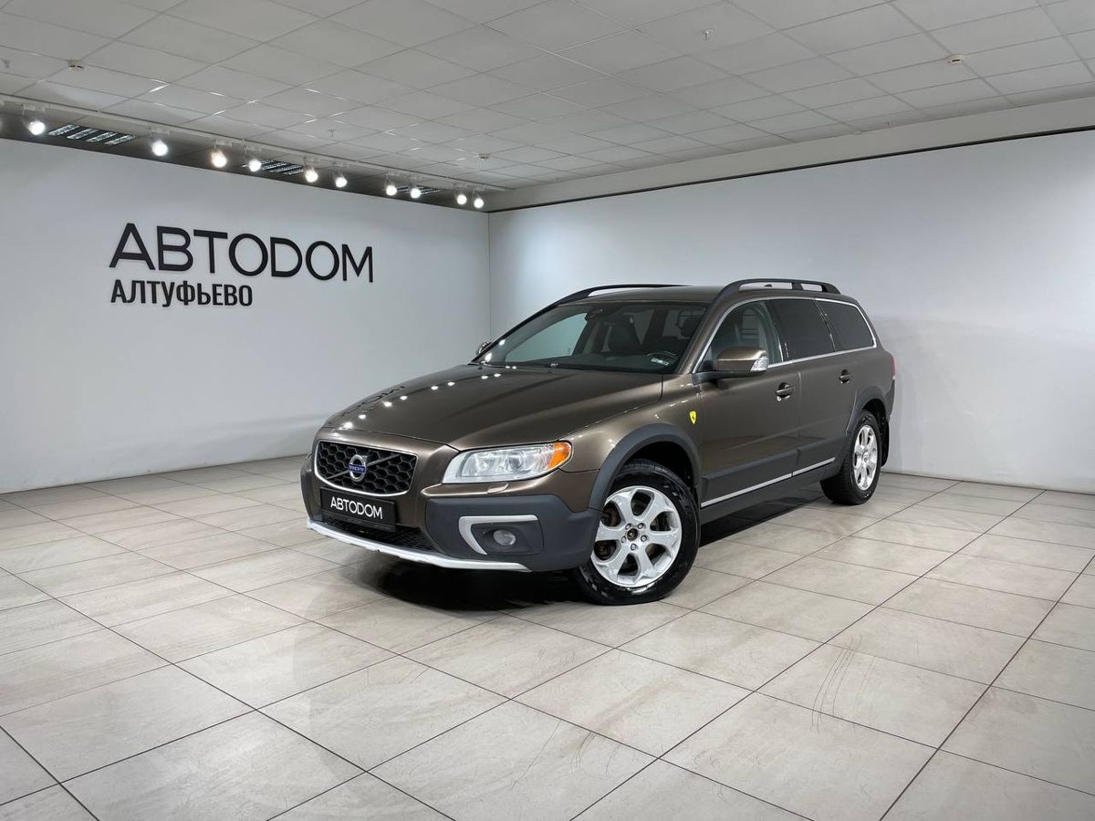 Volvo XC70 Base 2.4d AT 4WD (215 л.с.) фото 1