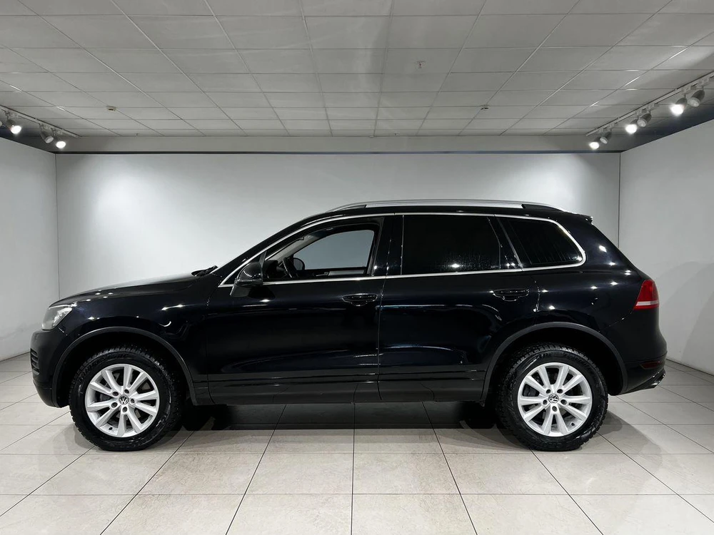 Volkswagen Touareg Base 3.0d AT 4WD (245 л.с.) фото 3