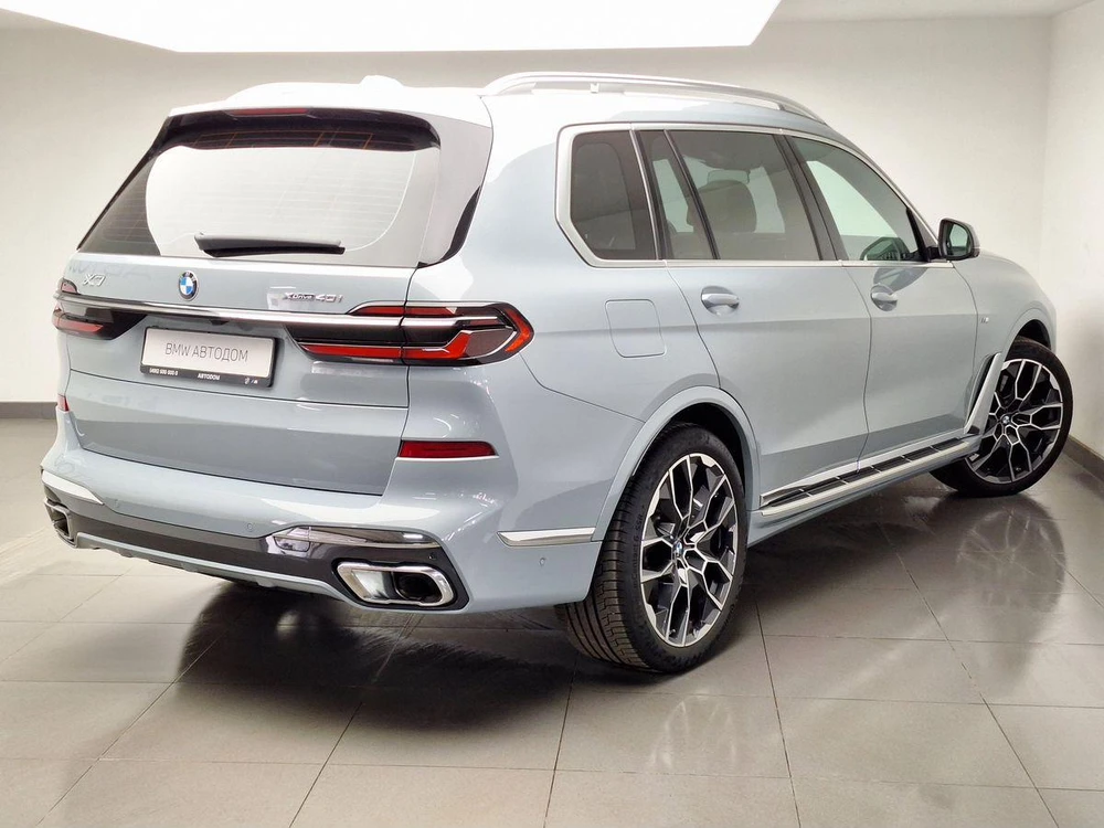 BMW X7 M Sport Pro 3.0 AT 4WD (381 л.с.) фото 3