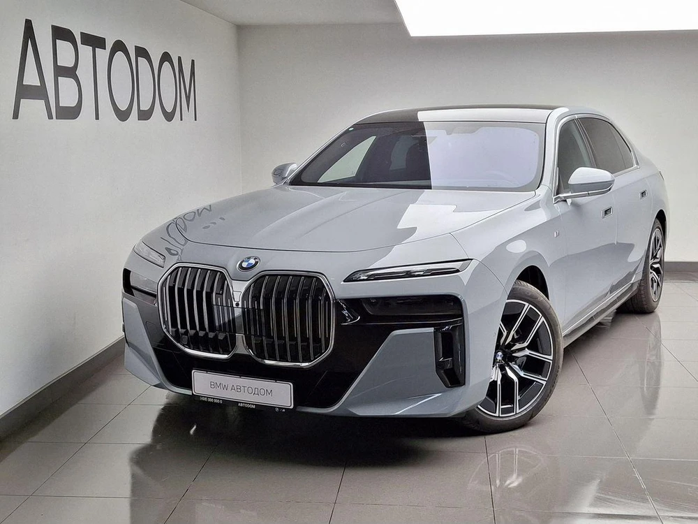 BMW 7 серии M Sport Pro 3.0d AT 4WD (286 л.с.) фото 1