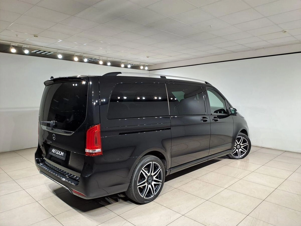 Mercedes-Benz V-Класс AMG Line+ 2.1d AT 4Matic Long (163 л.с.) фото 3