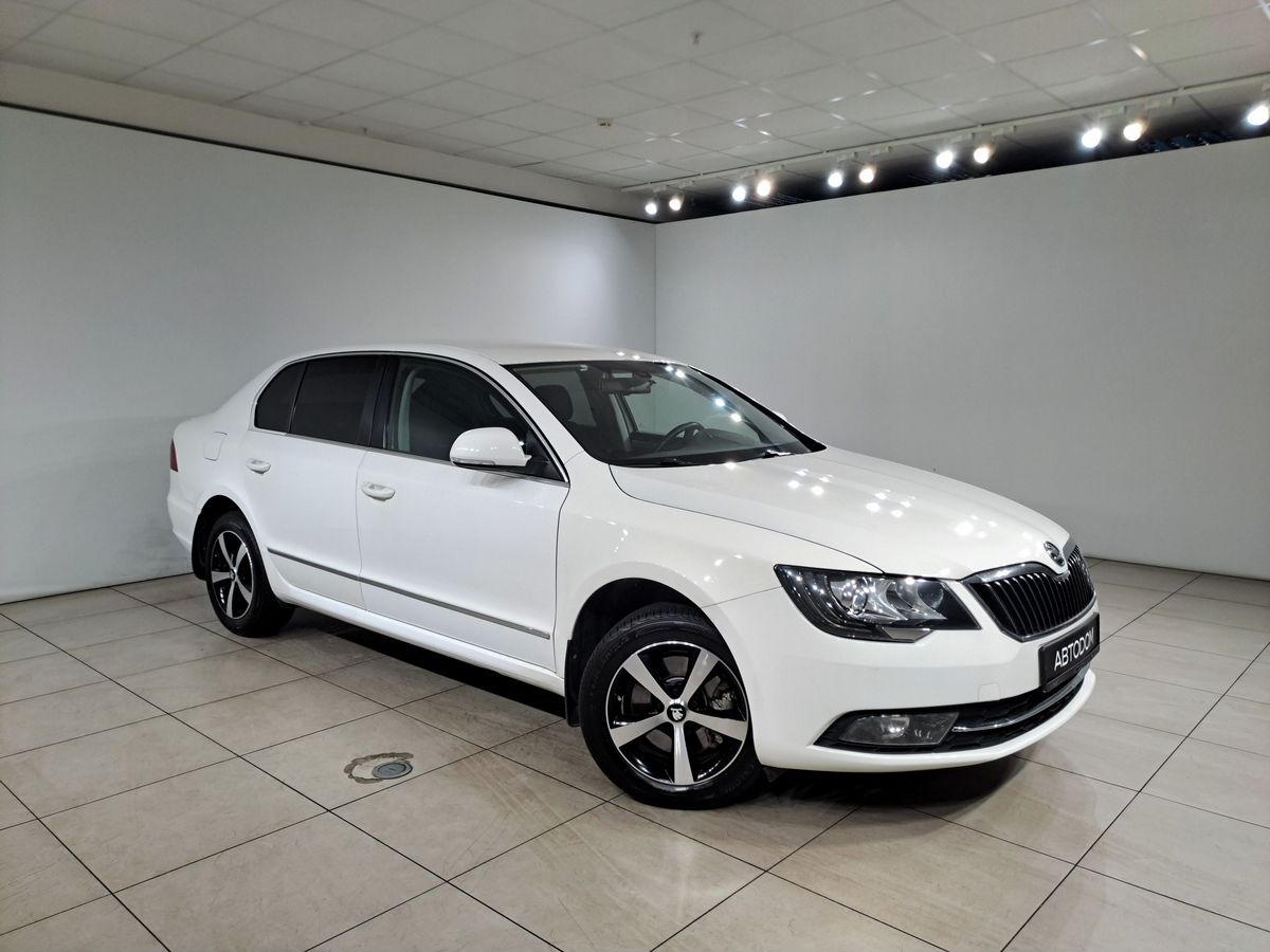 Skoda Superb Ambition 1.8 AMT (152 л.с.) фото 2