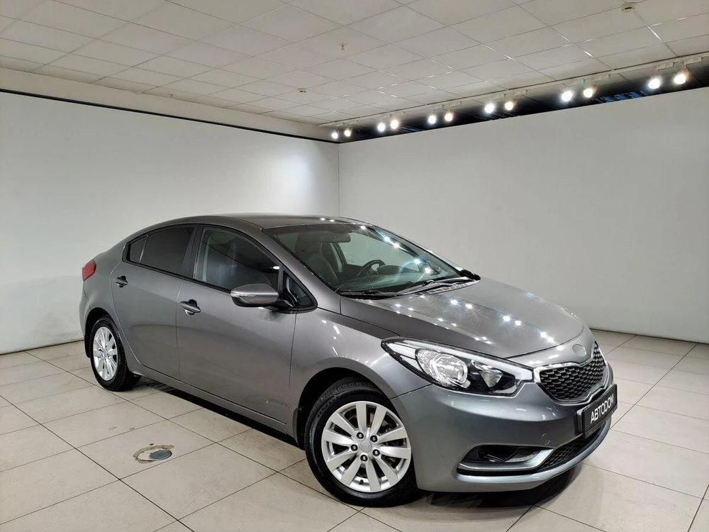 Kia Cerato Comfort 1.6 MT (130 л.с.) фото 2