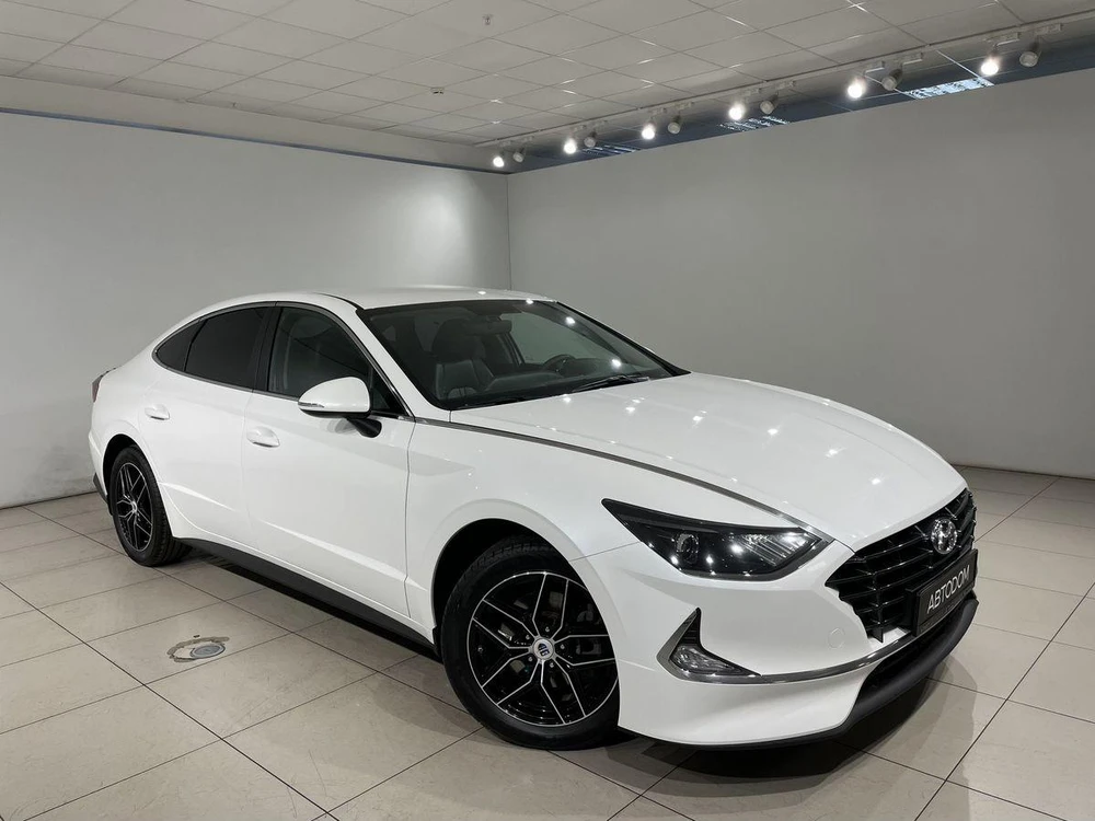 Hyundai Sonata Elegance 2.5 AT (180 л.с.) фото 2