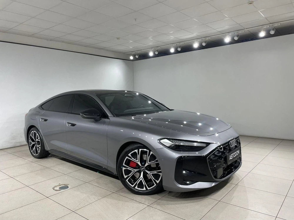 Audi A5 Exclusive 2.0 AMT 4WD (204 л.с.) фото 2