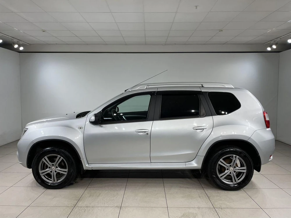 Nissan Terrano Elegance 2.0 AT 4WD (143 л.с.) фото 3