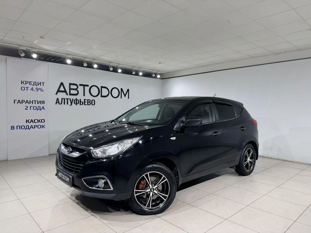 Hyundai ix35 Base 2.0 MT 4WD (150 л.с.) фото 1