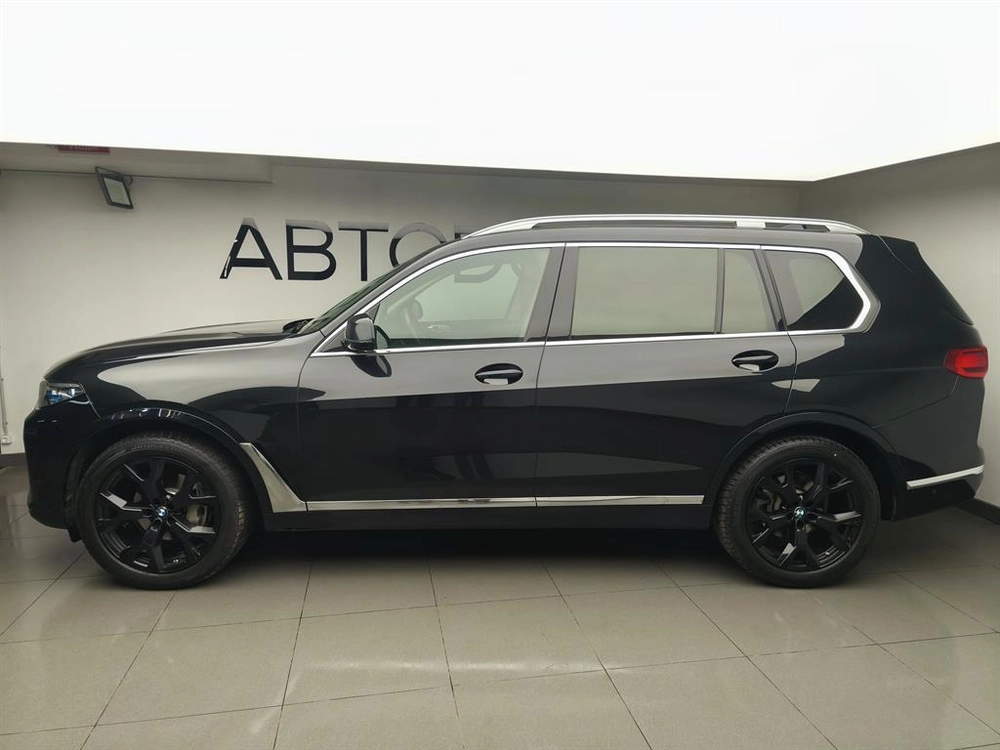 BMW X7 Base 3.0 AT 4WD (340 л.с.) фото 2