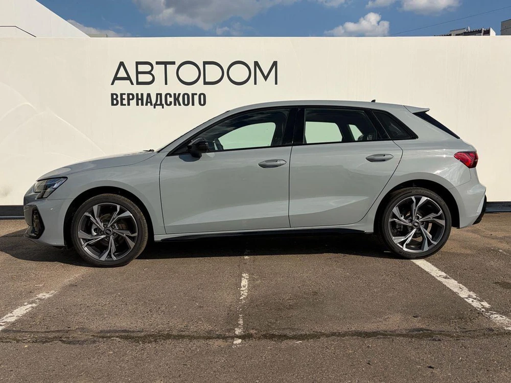 Audi A3 Premium 1.5 AMT (160 л.с.) фото 2