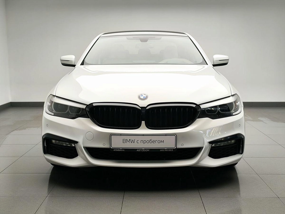 BMW 5 серии M Sport 520 2.0d AT 4WD (190 л.с.) фото 2