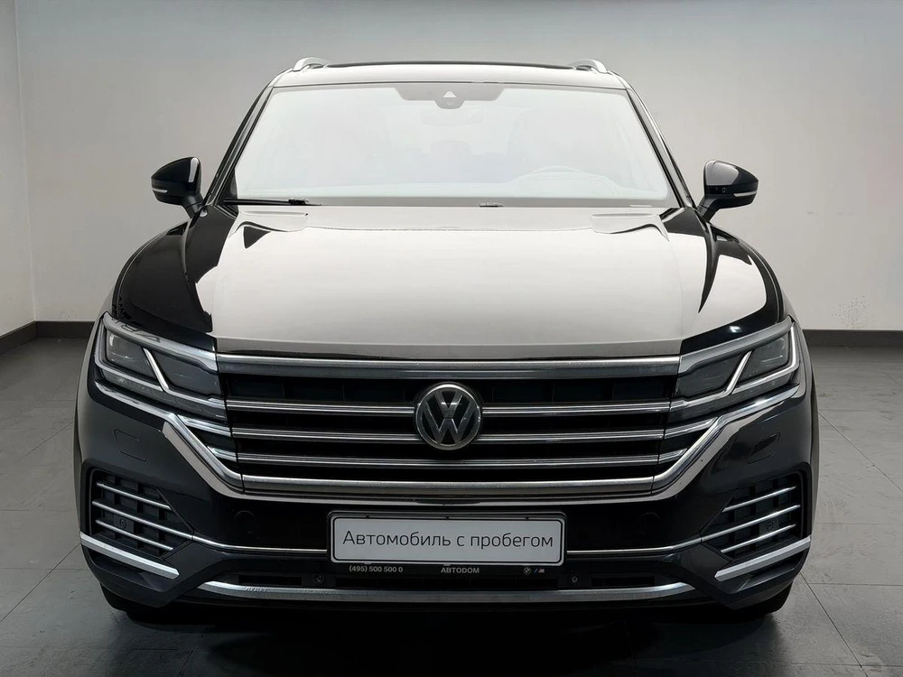 Volkswagen Touareg Status 3.0d AT 4WD (249 л.с.) фото 2