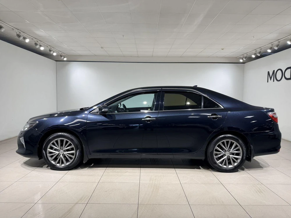 Toyota Camry Exclusive 2.5 AT (181 л.с.) фото 3