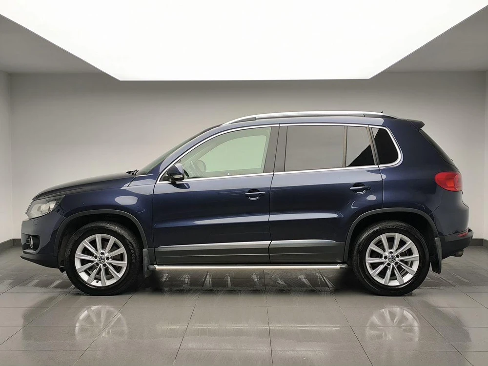 Volkswagen Tiguan Adventure 2.0 AT 4WD (200 л.с.) фото 2