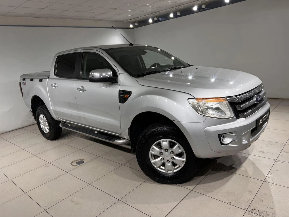 Ford Ranger XLT 2.5 MT 4WD (166 л.с.) фото 3