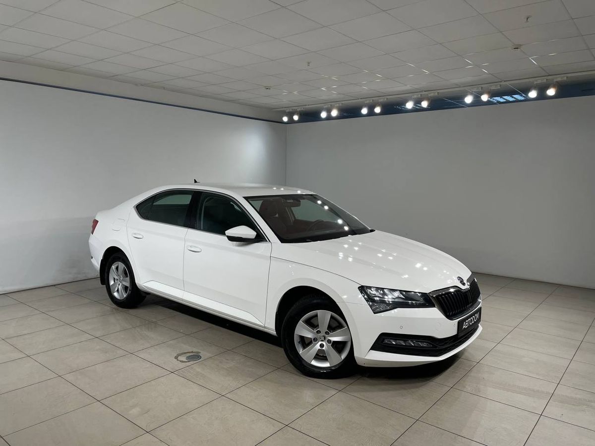 Skoda Superb Ambition 1.4 AMT (150 л.с.) фото 2