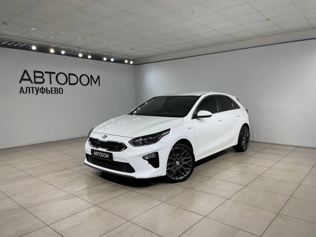 Kia Ceed Luxe 2018 1.4 AMT (140 л.с.) фото 1