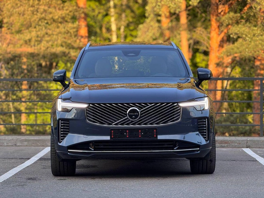 Volvo XC90 Ultra 2.0 AT 4WD (250 л.с.) фото 3