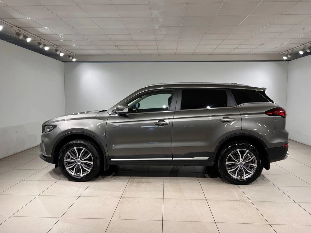 Geely Atlas Pro Flagship 1.5 AMT 4WD (177 л.с.) фото 3