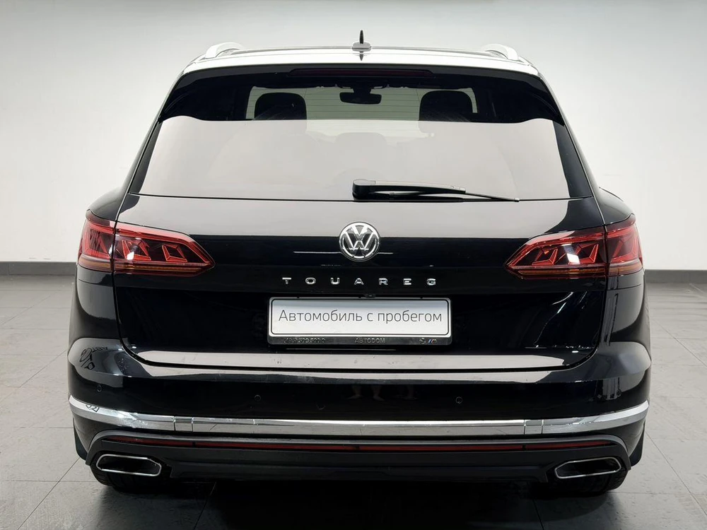 Volkswagen Touareg Status 3.0d AT 4WD (249 л.с.) фото 3