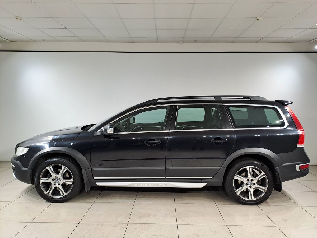 Volvo XC70 Base 2.4d AT 4WD (215 л.с.) фото 3