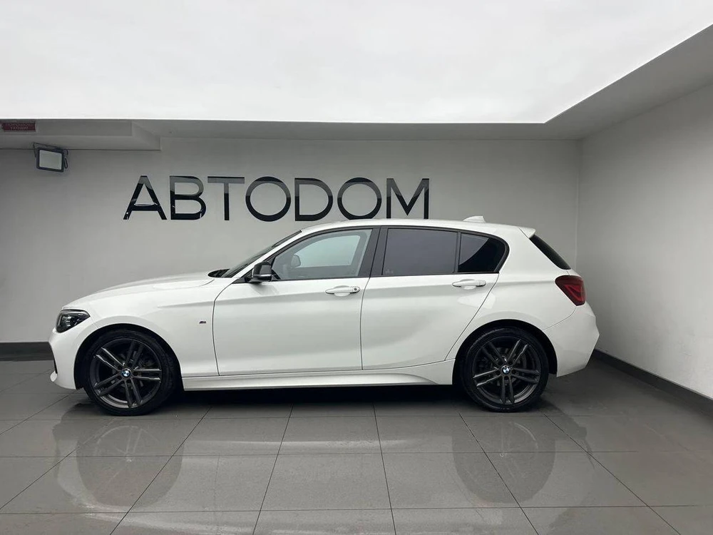 BMW 1 серии M Sport 118 1.5 AT (136 л.с.) фото 2