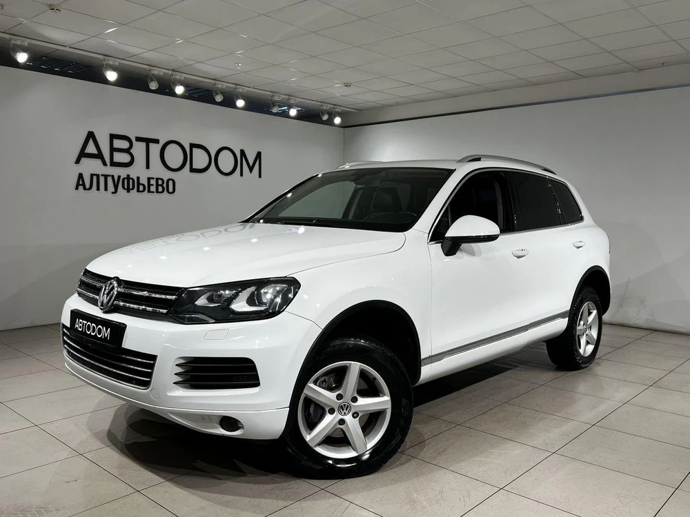 Volkswagen Touareg Base 3.6 AT 4WD (249 л.с.) фото 1