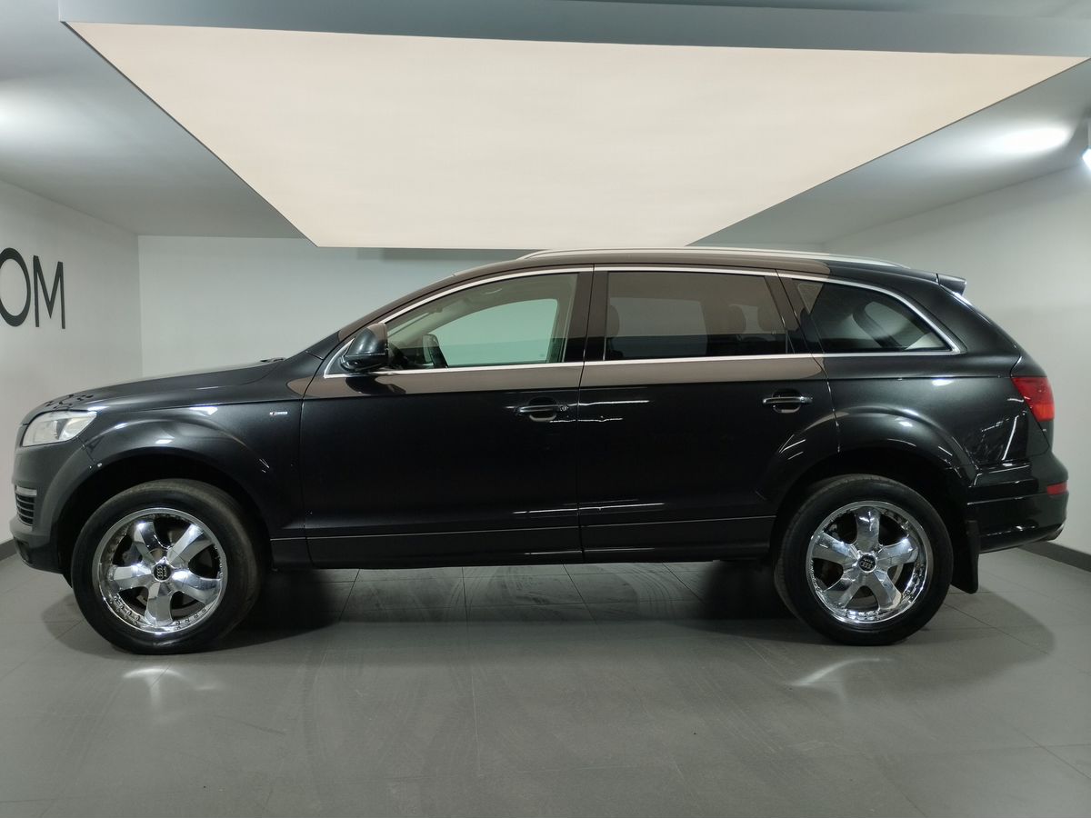 Audi Q7 Standard 4.2d AT 4WD (326 л.с.) фото 2