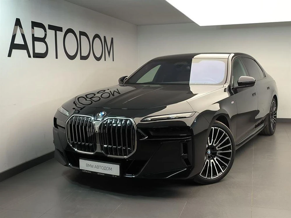 BMW 7 серии M Sport 3.0d AT 4WD (286 л.с.) фото 1