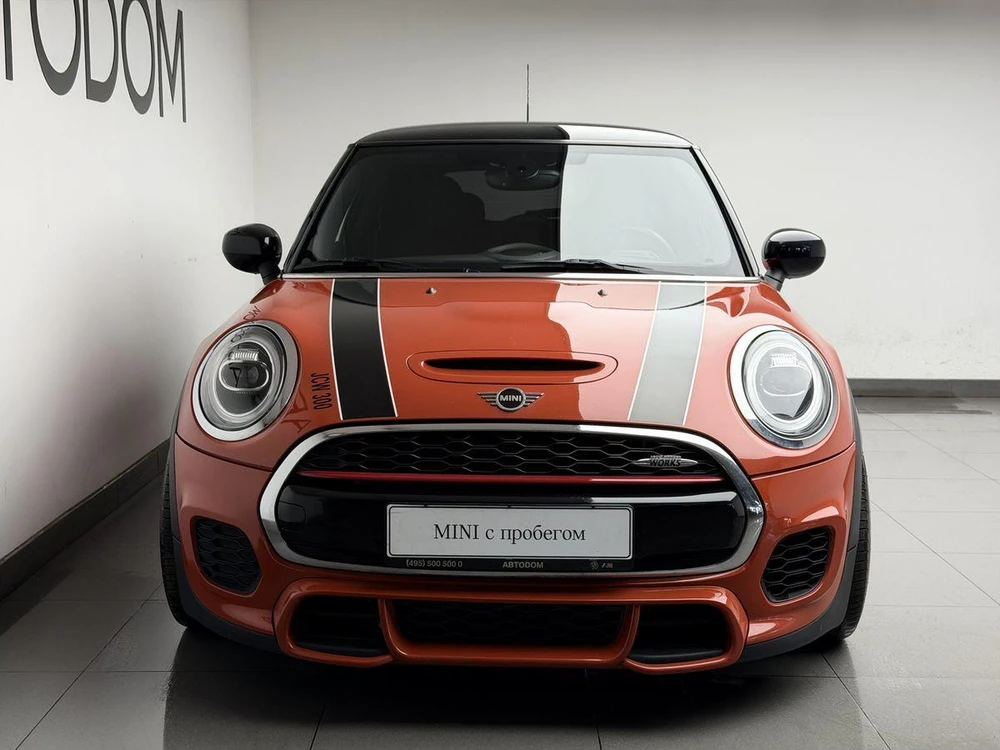 MINI Hatch John Cooper Works JCW 2.0 AT (231 л.с.) фото 3