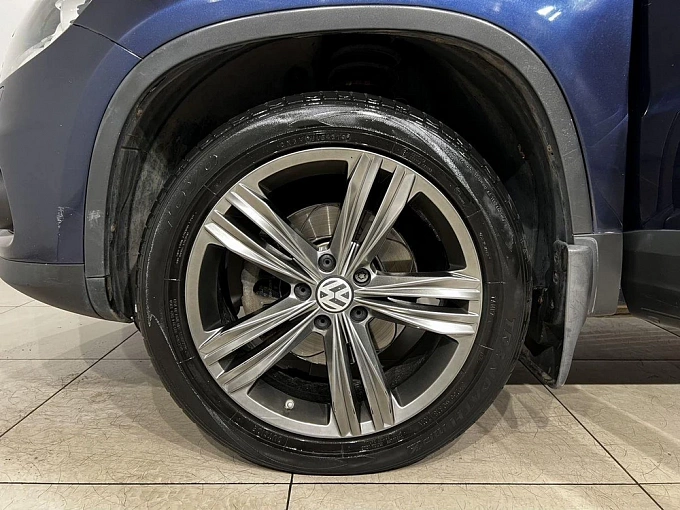 Tiguan Sport&Style 2.0 AT 4WD (170 л.с.) фото 18