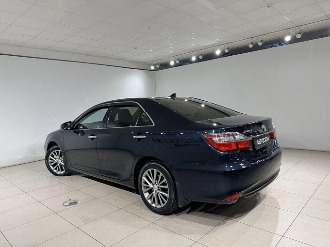 Camry Exclusive 2.5 AT (181 л.с.) фото 4