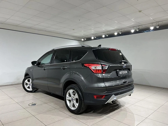 Kuga Titanium (2017) 2.5 AT (150 л.с.) фото 4