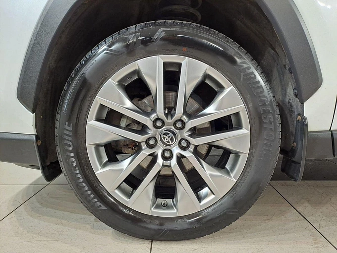 RAV4 Prestige 2.0 CVT 4WD (149 л.с.) фото 21