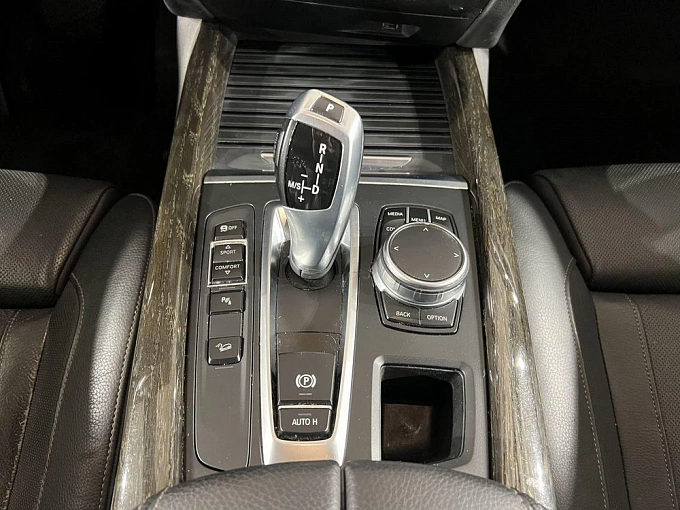 X5 Prestige 3.0d AT 4WD (249 л.с.) фото 18