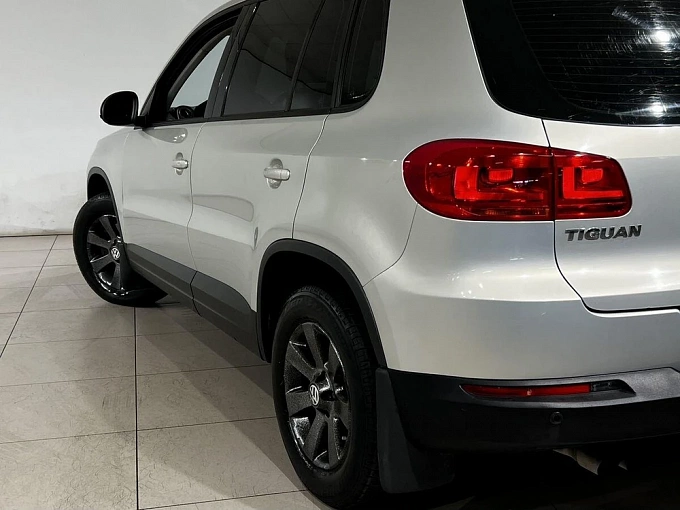 Tiguan Track & Field 2.0 AT 4WD (180 л.с.) фото 16