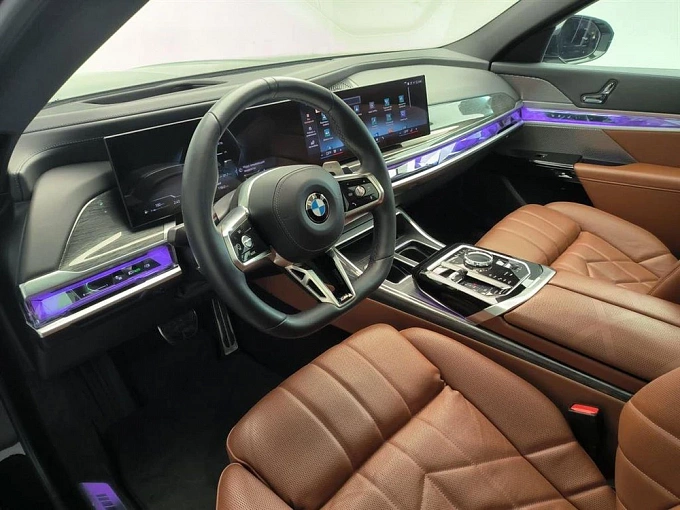 7 серии M Sport 3.0d AT 4WD (286 л.с.) фото 8