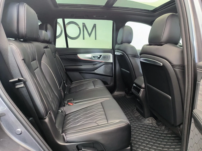 GS8 GX Premium 2.0 AT 4WD (231 л.с.) фото 12