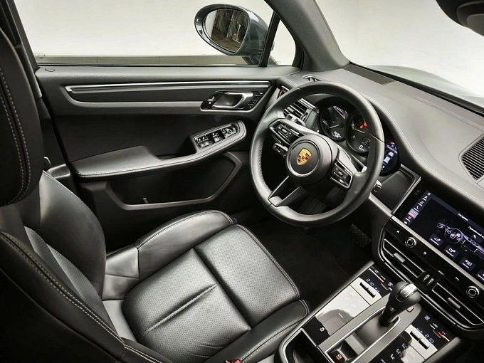 Macan Base 2.0 AMT 4WD (265 л.с.) фото 13