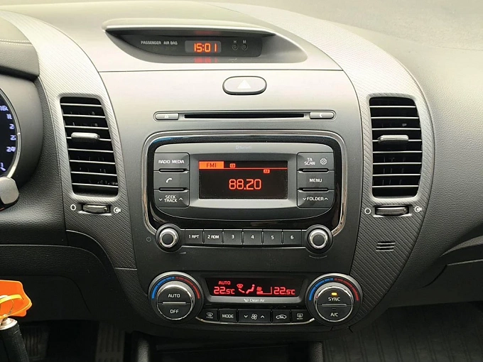 Cerato Luxe 2016 1.6 AT (130 л.с.) фото 16