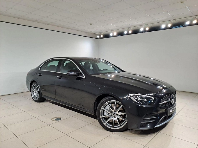 E-Класс Sport Plus 300 2.0d AT 4Matic (249 л.с) фото 3
