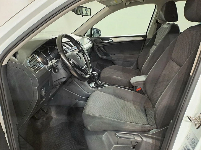 Tiguan Winter Edition 1.4 AMT 4WD (150 л.с.) фото 9